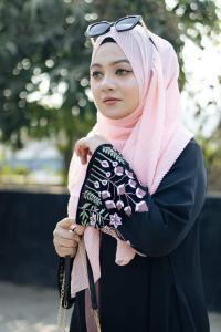 Abaya In Rose