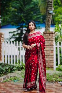 Japani Silk Skin Print Sharee with Blouse Piece