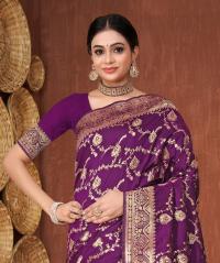 Japani Silk Skin Print Sharee with Blouse Piece