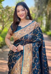 Japani Silk Skin Print Sharee with Blouse Piece