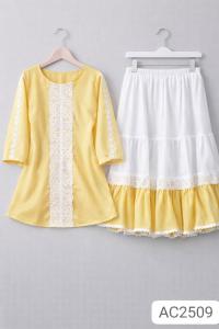 Trendy Ladies Tops and Skirt Set