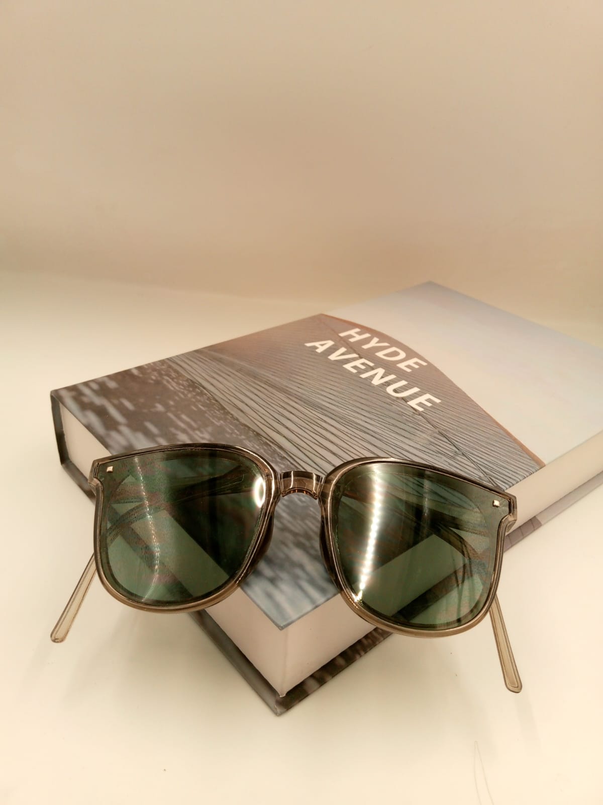 Folding Sunglass (P-14)