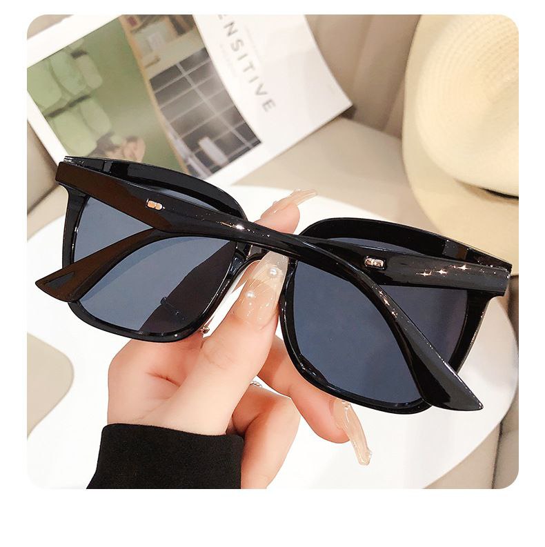 Square Unisex Sunglass (P-707)