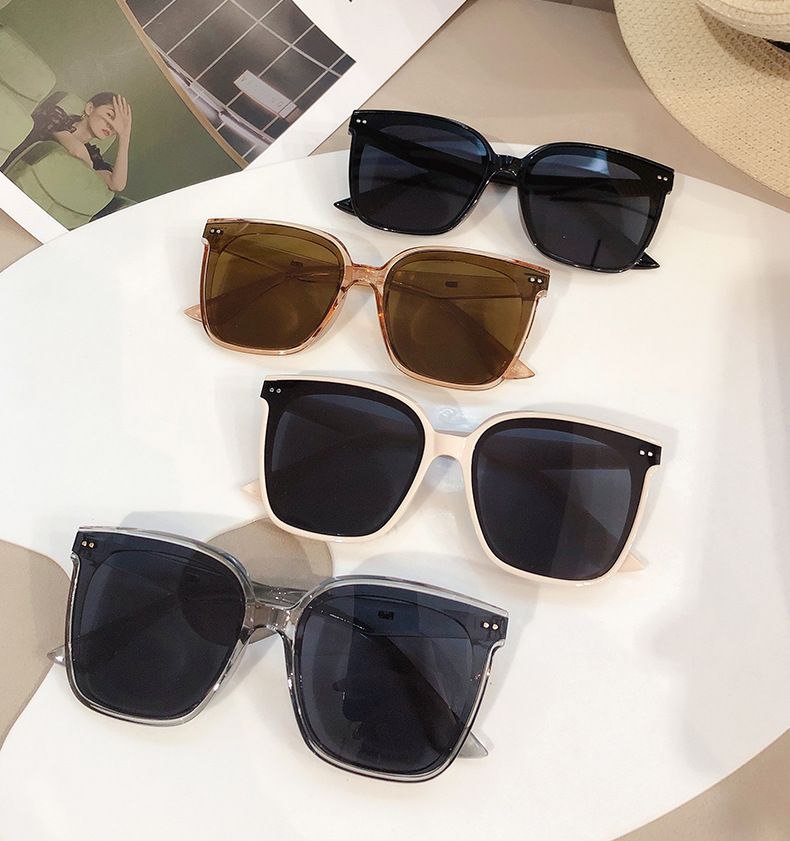Square Unisex Sunglass (P-707)