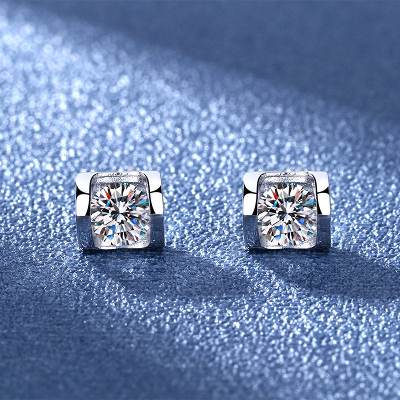 New Style Classic Four Lock Diamond Cut Moissanite Stone Earrings