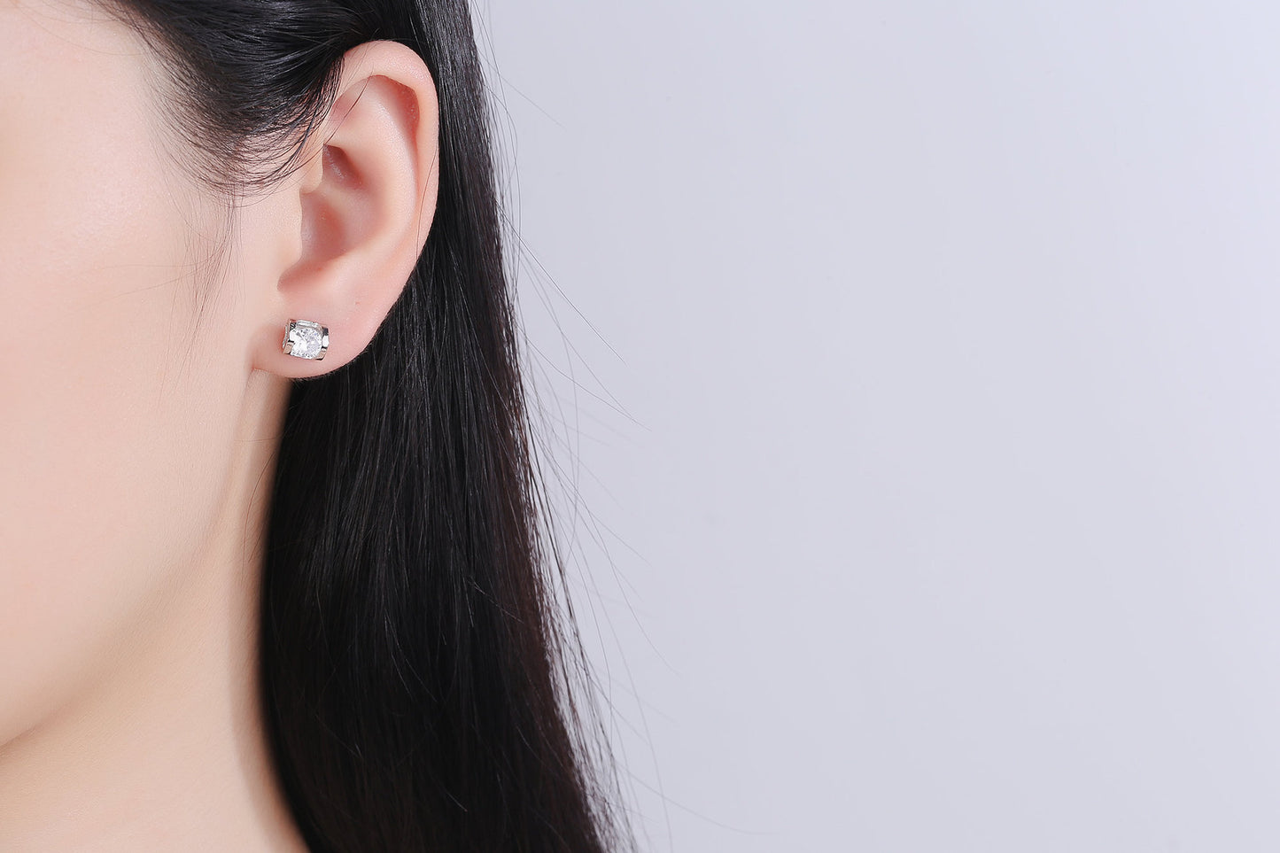New Style Classic Four Lock Diamond Cut Moissanite Stone Earrings